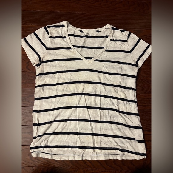 Madewell Whisper Cotton V-Neck Pocket Tee in Creston Stripe Size Small - Picture 6 of 9
